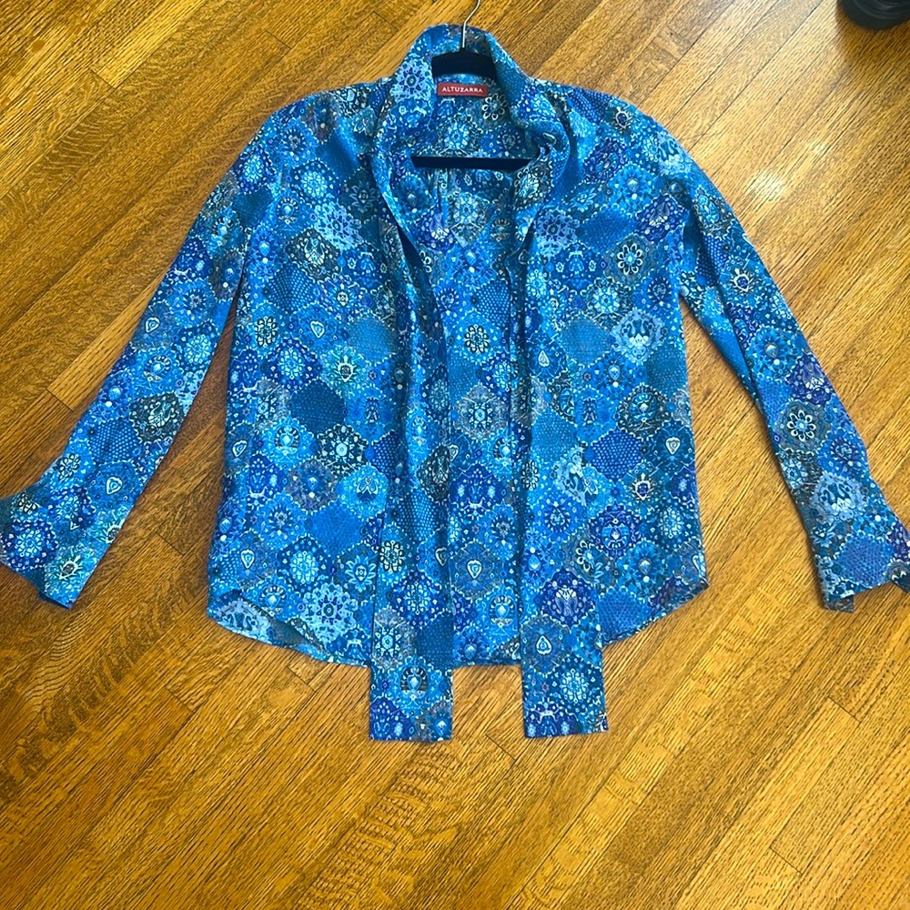 Altazurra blouse with tie neck